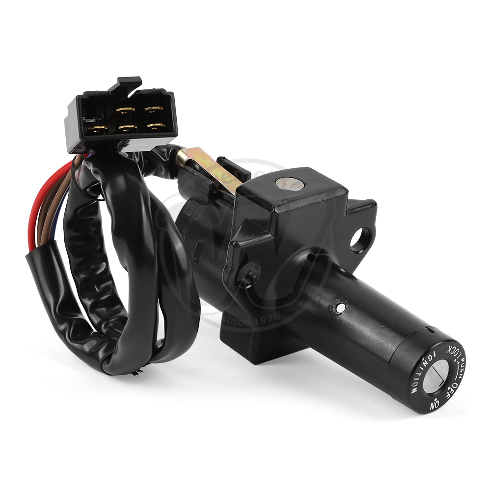 0TD2289_ae8300 two.jpg